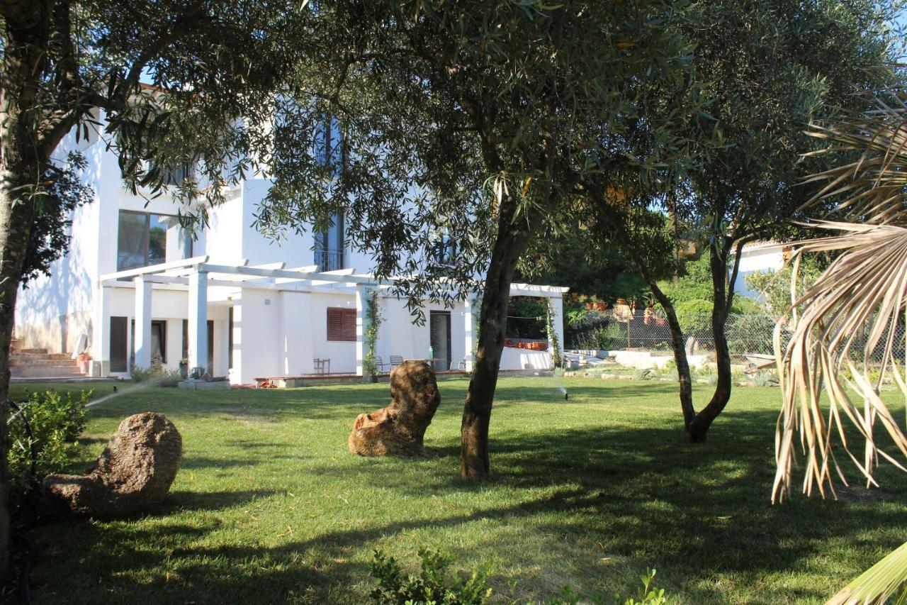 Villa La Conchiglia Rooms Cala Liberotto Buitenkant foto