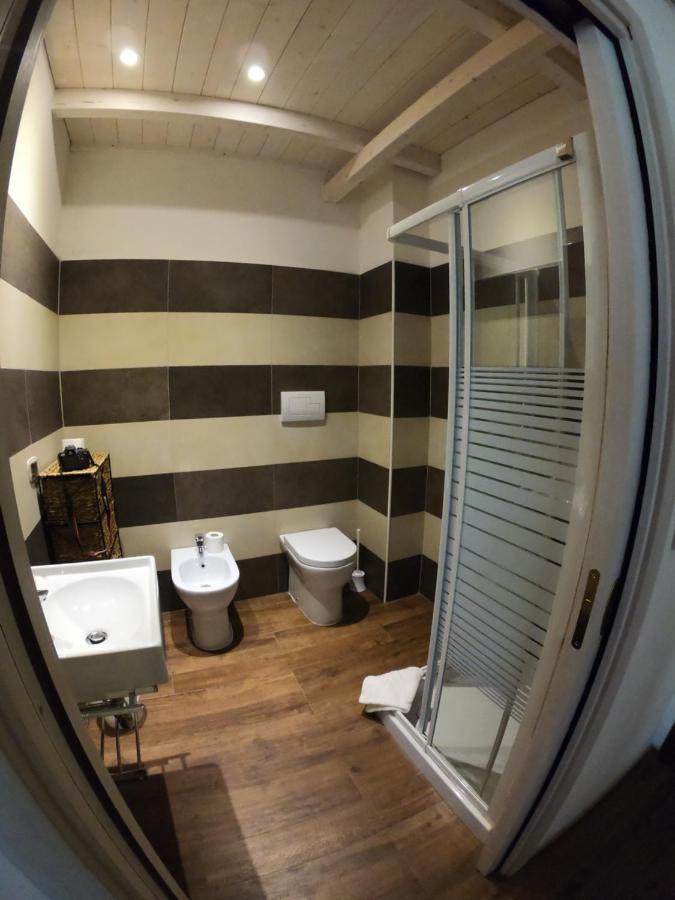 Villa La Conchiglia Rooms Cala Liberotto Buitenkant foto